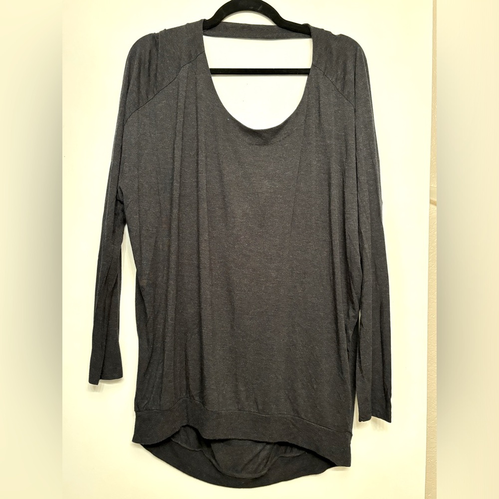 Wilfred gray sweater Large
